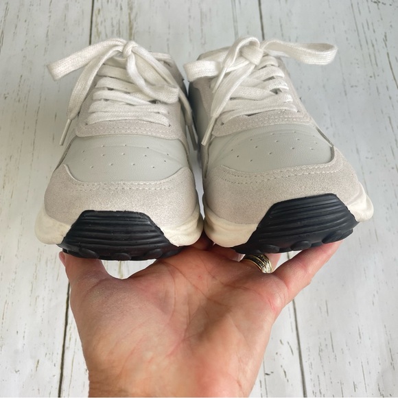 Vintage Havana RUN Sneakers - Picture 5 of 16